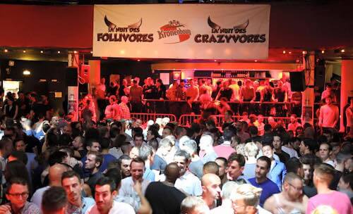 la-nuit-des-follivores-crazyvores-gay-dance-club-in-paris-dance-area